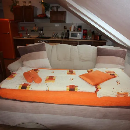Apartamento Orange Loft Kájov