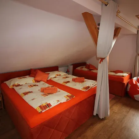 Orange Loft * Kájov