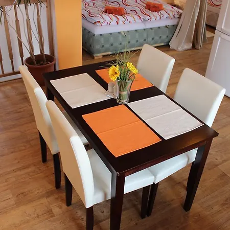 Apartment Orange Loft